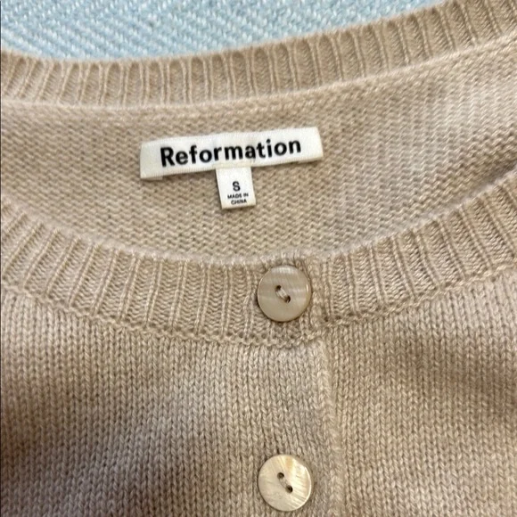 Reformation Women's Tan Small Cashmere Sweater - Picture 7 of 8